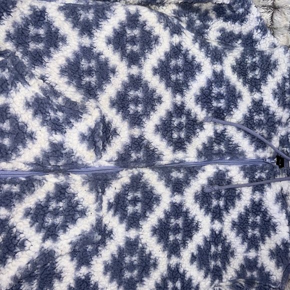 Zip Up Size Small - Picture 2 of 3